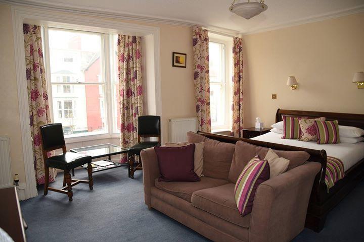 Harry'S Hotel & Restaurant Aberystwyth Kültér fotó